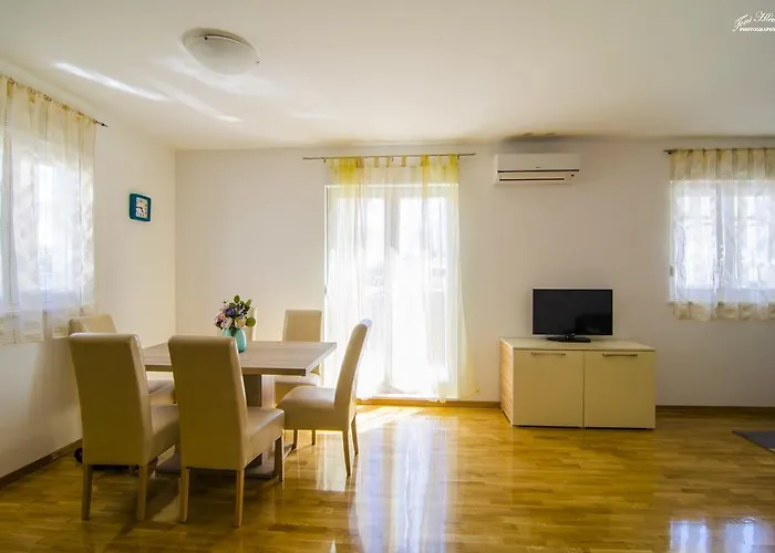 Dalmatian Sea Star 公寓 *